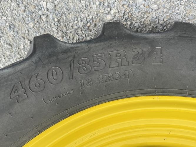 John Deere 5120M