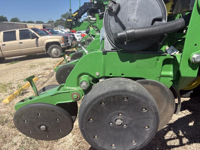 John Deere 1790