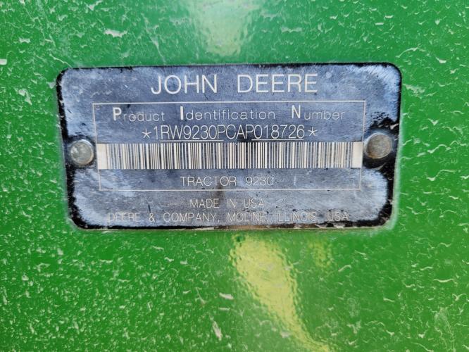 John Deere 9230