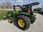 John Deere 4044R