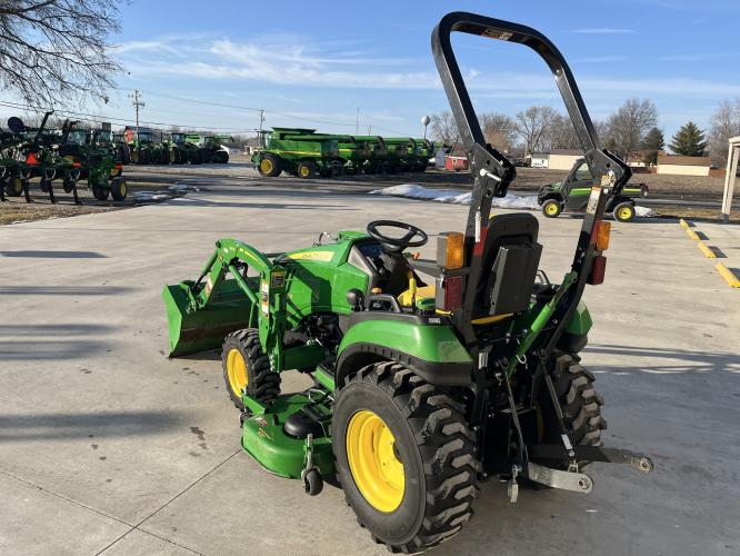 John Deere 2025R