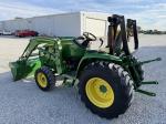 John Deere 3033R