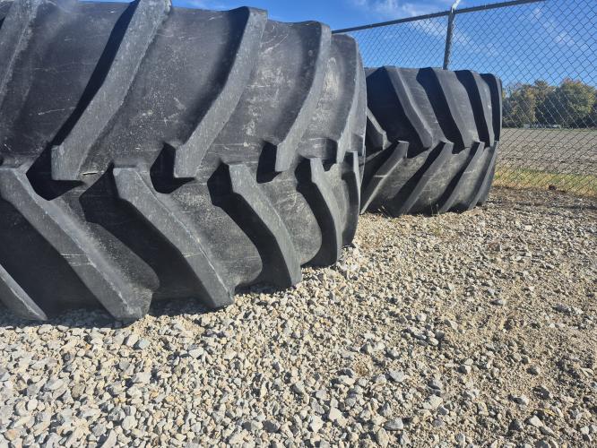 Goodyear 110045R46LSW