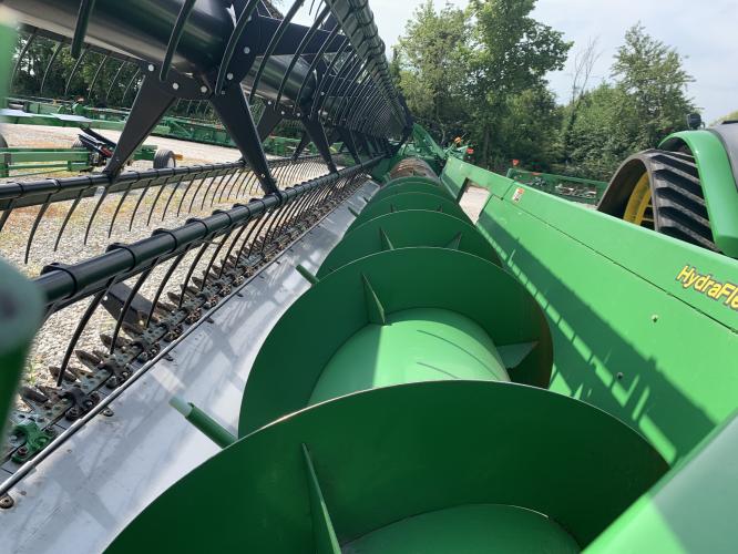 John Deere 630F