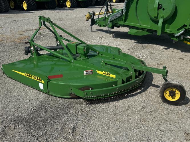 John Deere MX7
