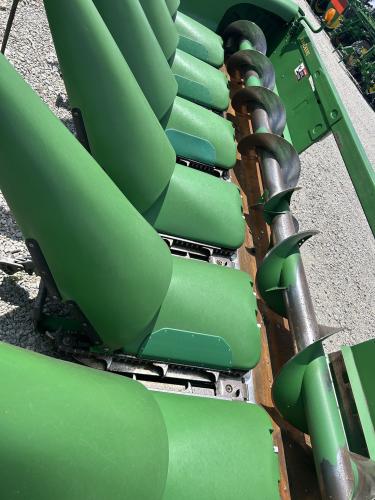 John Deere 608C
