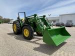 John Deere 5075M