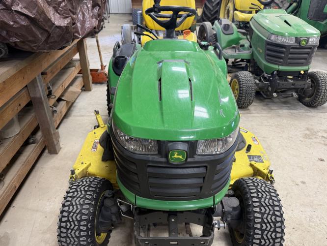 John Deere X530