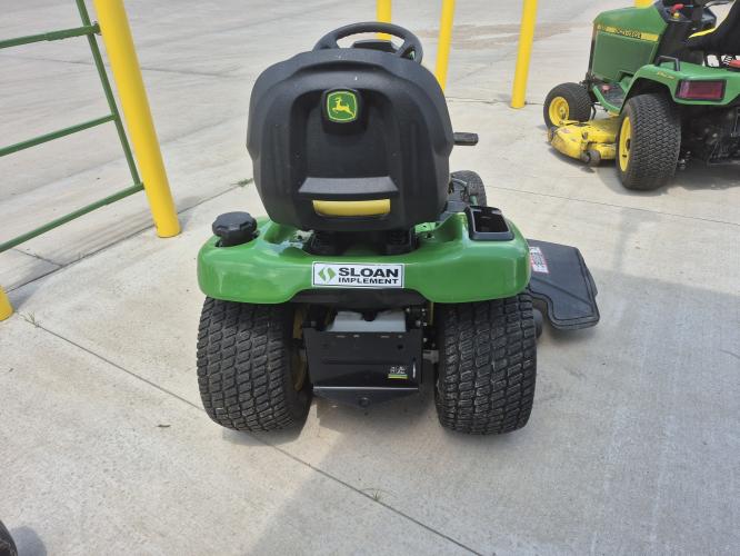 John Deere X390