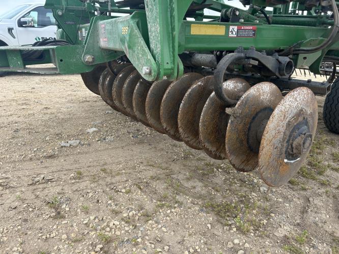 John Deere 2310