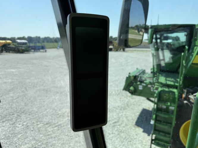 John Deere S770