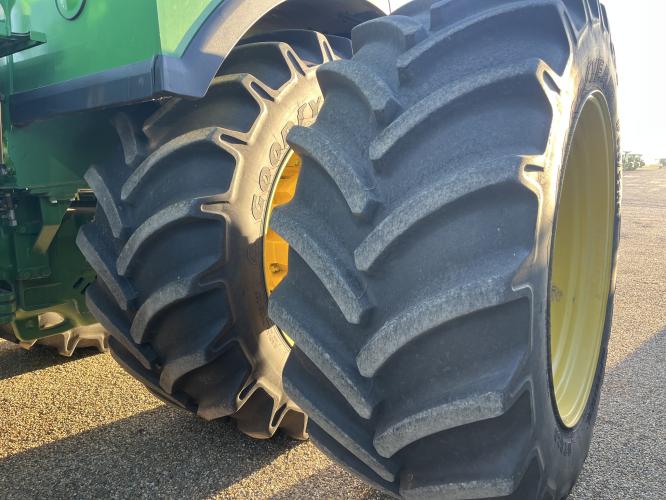 John Deere 9570R