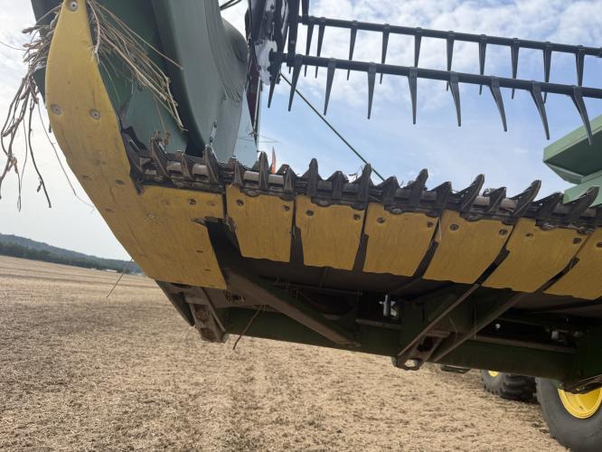 John Deere 640FD