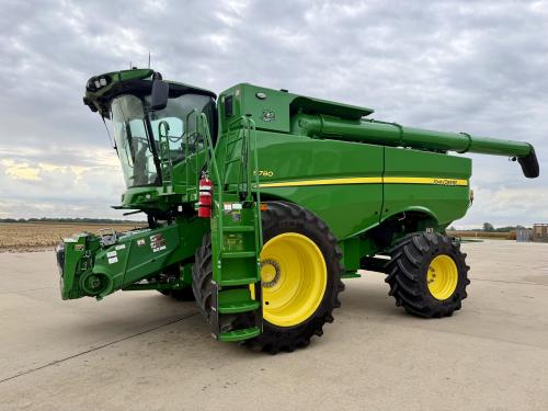 2022 John Deere S780
