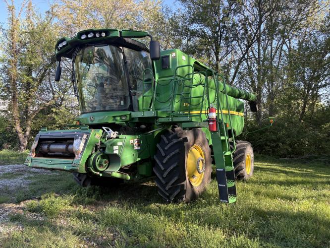 John Deere S780