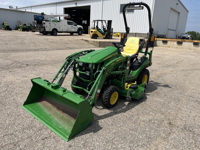John Deere 1025R