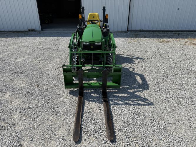 John Deere 2025R