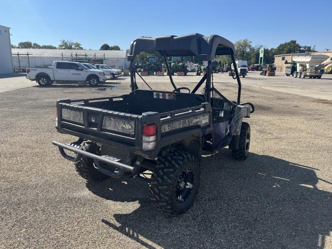 John Deere XUV825M