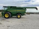 John Deere S770