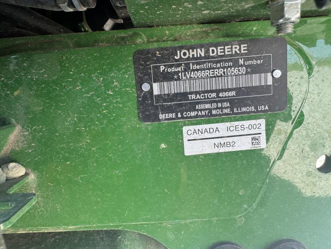 John Deere 4066R