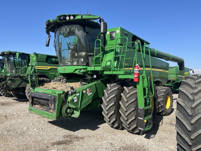 John Deere S780