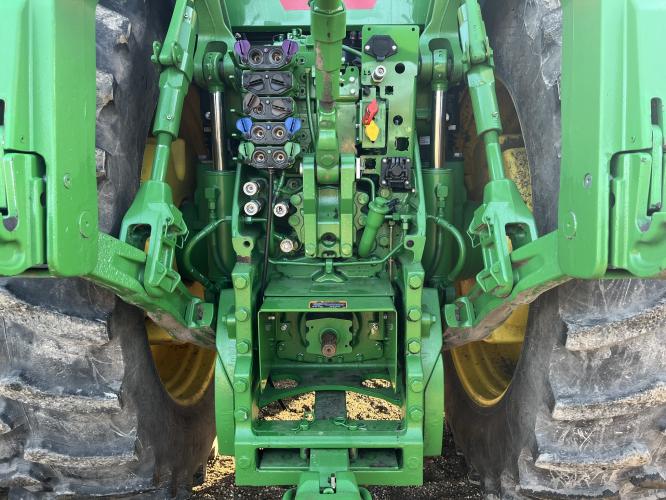 John Deere 8R 410