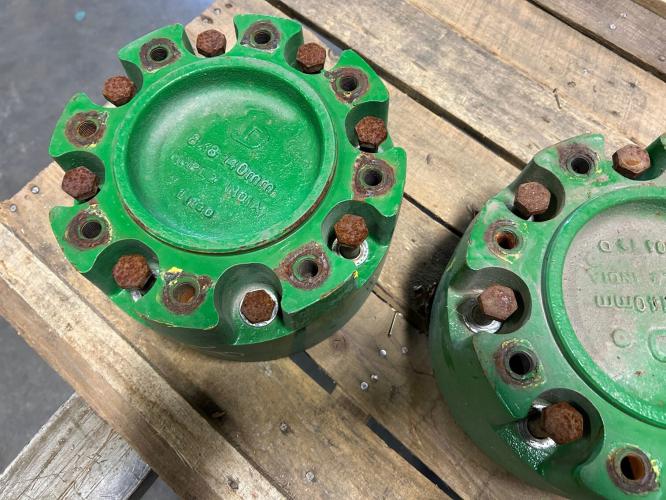 John Deere BLV10029 WHEEL SPACER KIT 140MM
