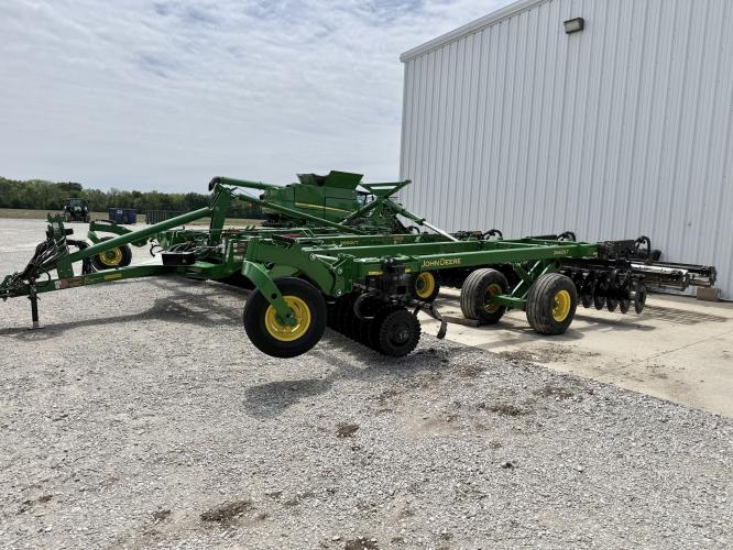 John Deere 2660VT