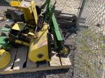 John Deere 318