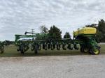 John Deere 1775NT