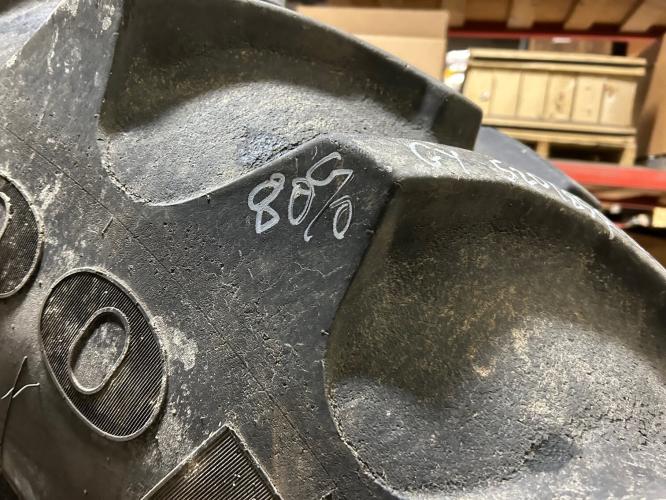 Goodyear GY 52085R42 R1W tire