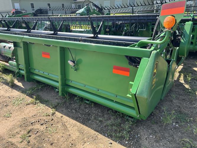 John Deere 625F