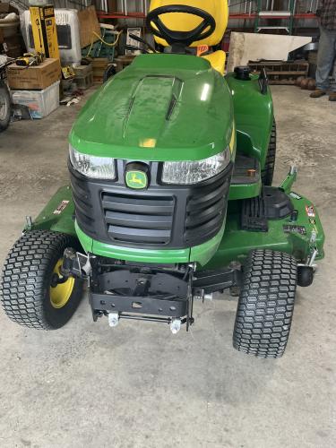 John Deere X730