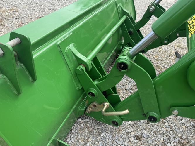 John Deere 6115R
