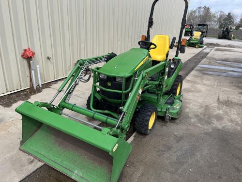  John Deere 1025R
