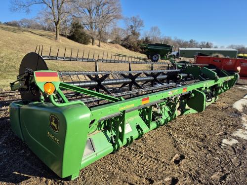 2013 John Deere 640FD