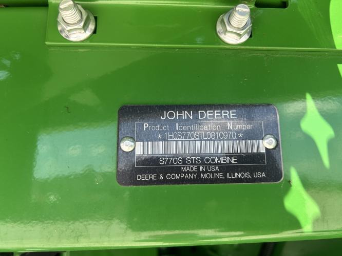 John Deere S770