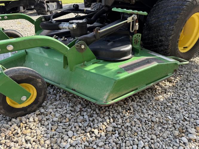 John Deere 1600