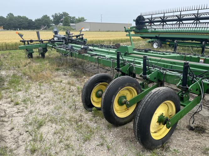 John Deere 1770