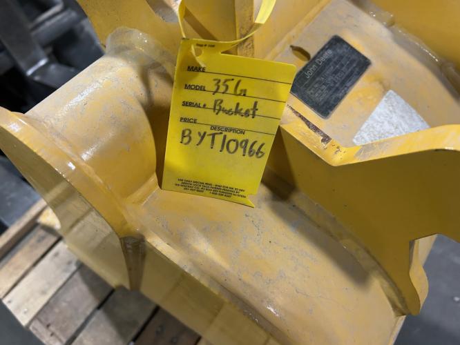 John Deere BYT10966  18" hd BUCKET