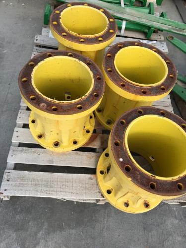 John Deere R193200 - 15" Dual Hub Ext