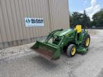 John Deere 3720