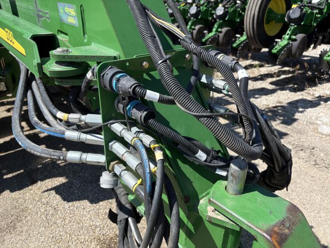John Deere 1790