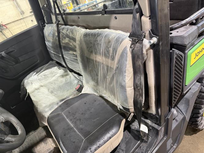 John Deere XUV 845R Premium Cab