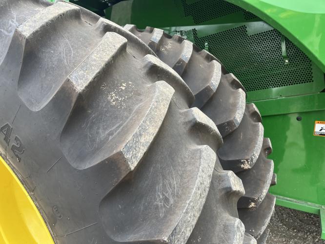 John Deere S760