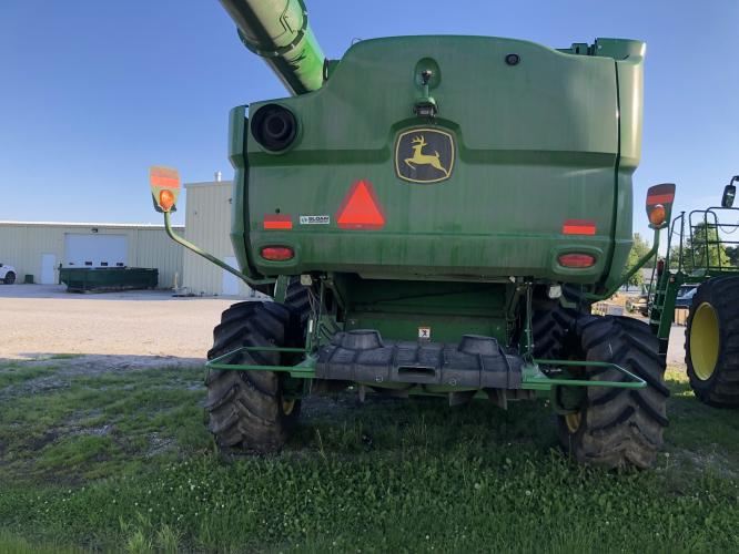 John Deere S790