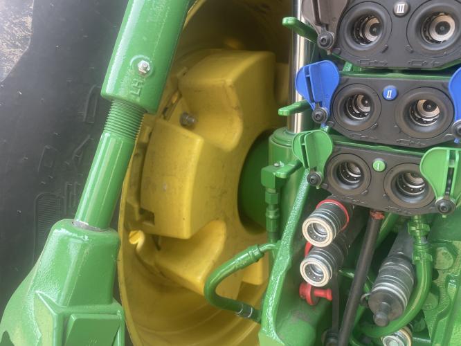 John Deere 8R 370
