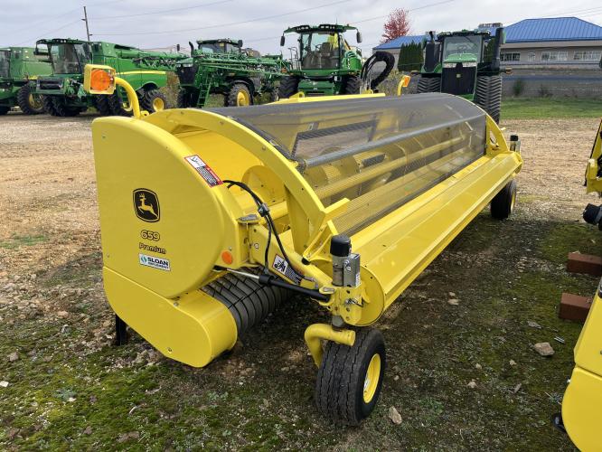 John Deere NEW 659