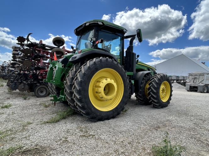 John Deere 8R 410