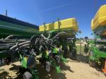 John Deere 1775NT